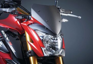 Suzuki Vindskydd, liten ruta kolfiber