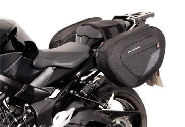 Sw-Motech Blaze sidoväskor snabbfästen GSR750