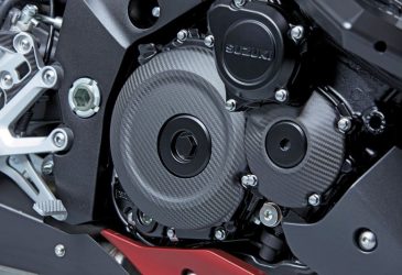 Suzuki Täckkåpa i kolfiber för höger bakre motorkåpa GSX-S 1000