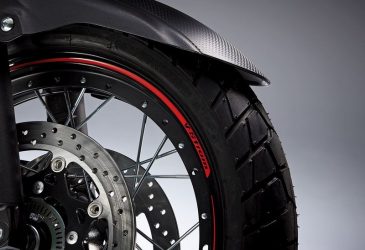 Suzuki Fälgstripes logga bakhjul 17" V-Strom