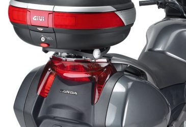 Givi Pakethållare Monokey Honda