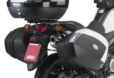 Suzuki Sidoväskhållare Givi