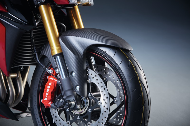 Suzuki Framskärm kolfiber