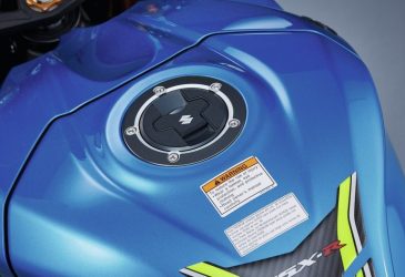 Suzuki Tanklocksskydd svart