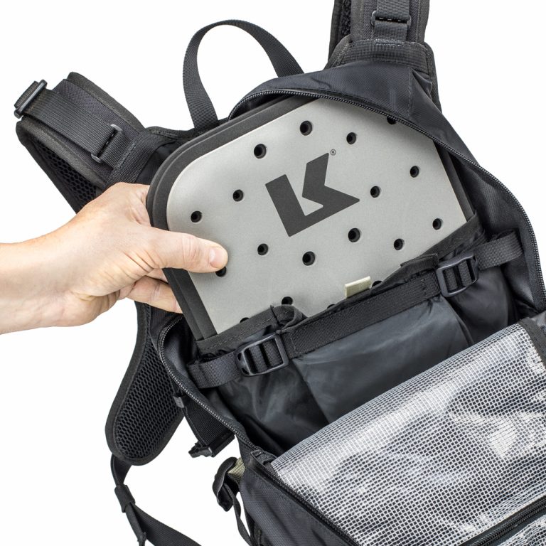 kriega backprotector insert i väska