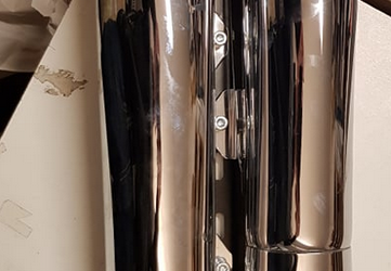 Victory Akrapovic Slip-On i Krom