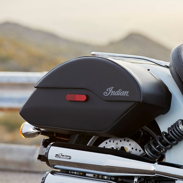 quick realease semi-rigid saddlebags