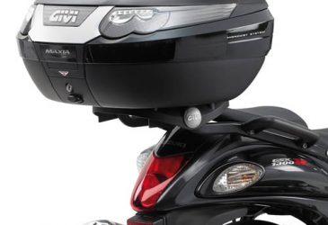 Pakethållare Givi Suzuki GSX 1300R Hayabusa