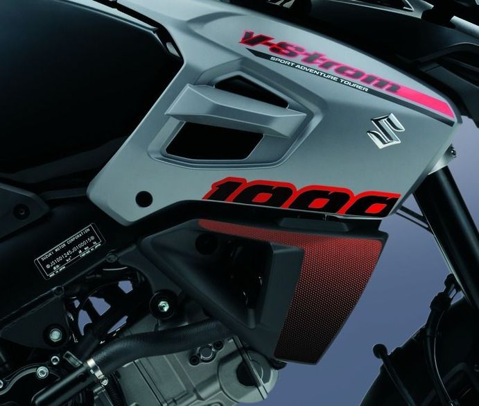 Dekorsakt Suzuki DL1000 V-Stom Röd