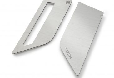 Husqvarna Svartpilen 701Radiator cover insert set