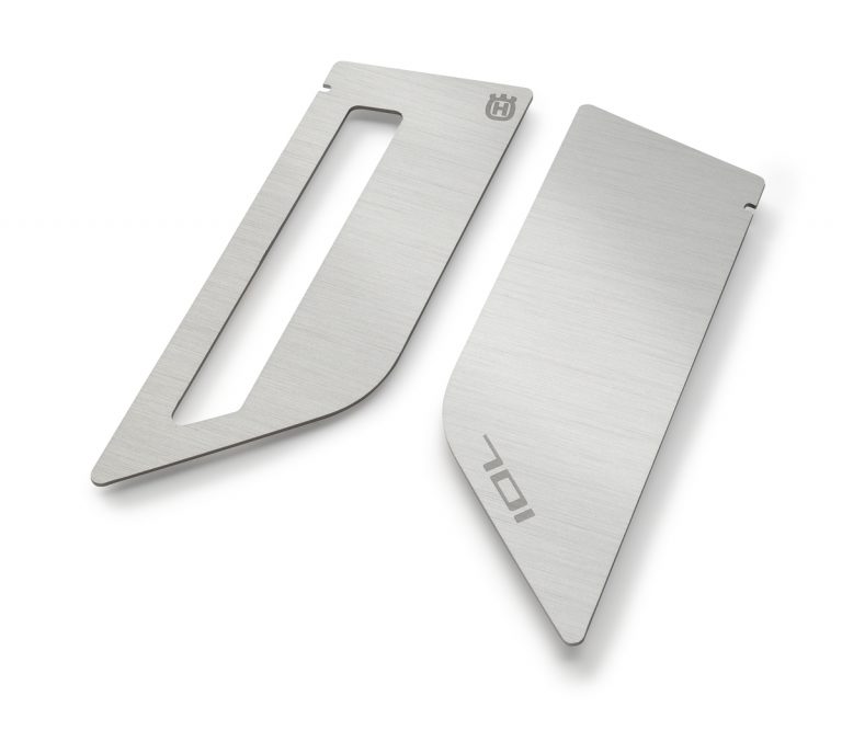 Husqvarna Svartpilen 701Radiator cover insert set