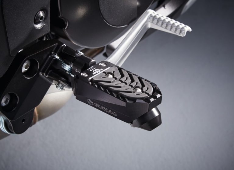 Justerbara fotpinnar Suzuki V-Strom