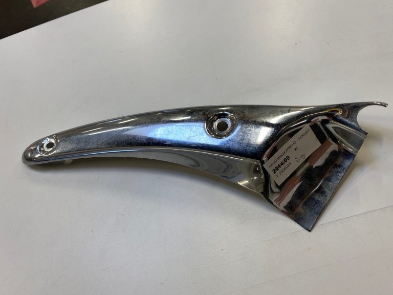 kromad bakskärm triumph höger