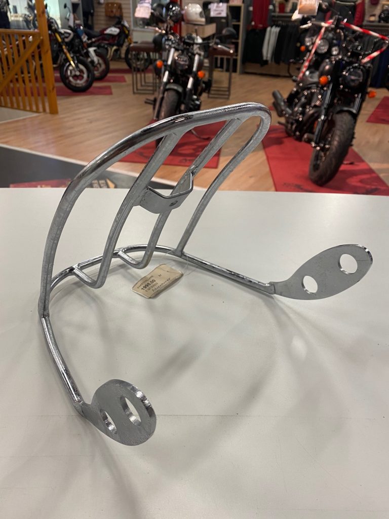 pakethållare krom triumph
