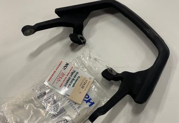 grab rail triumph