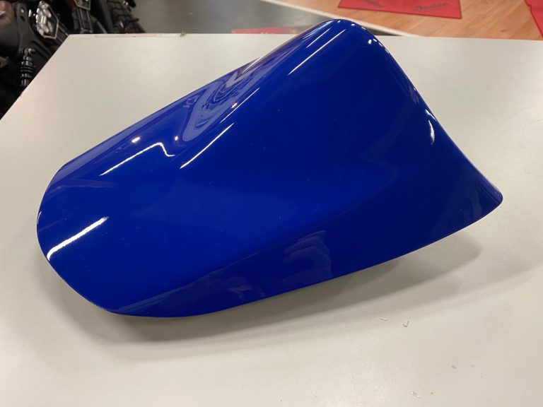 suzuki kåpa blå