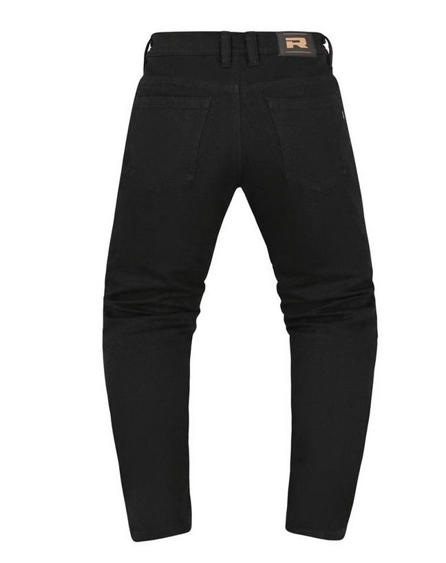 Richa Ragnar svart bak