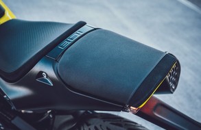 Husqvarna Erog Pillion seat på hoj