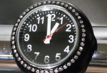 Klocka Bullet  Svart/svart Strass